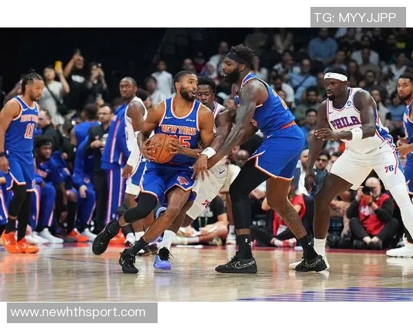 季前赛首战尼克斯半场领先76人10分马克西与唐斯表现抢眼