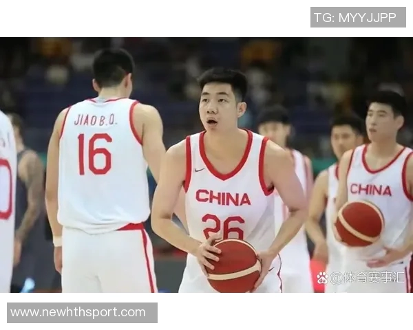 男篮首发阵容调整高诗岩程帅澎朱俊龙小曾周琦力争胜利